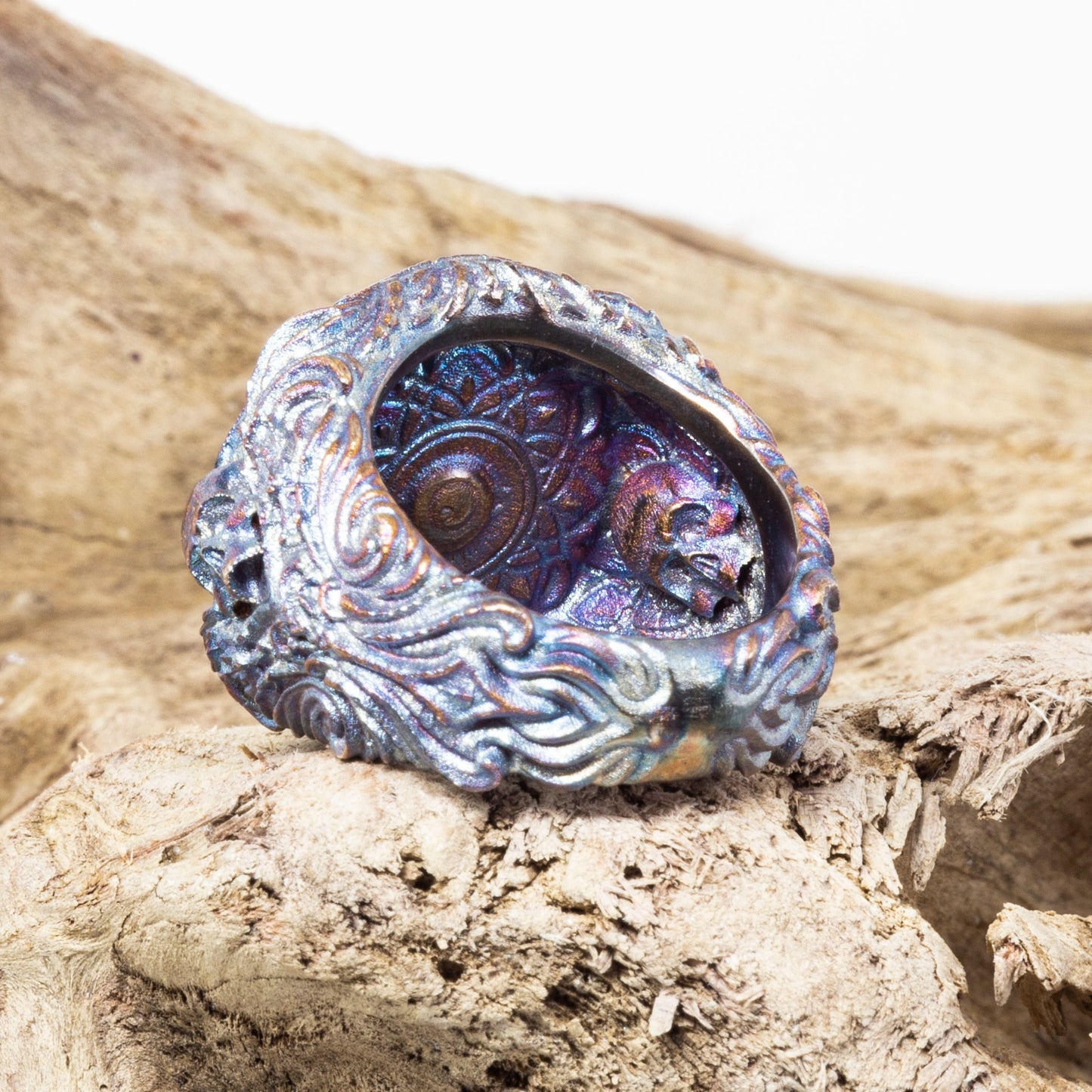 THE THIRD EYE SKULL RING