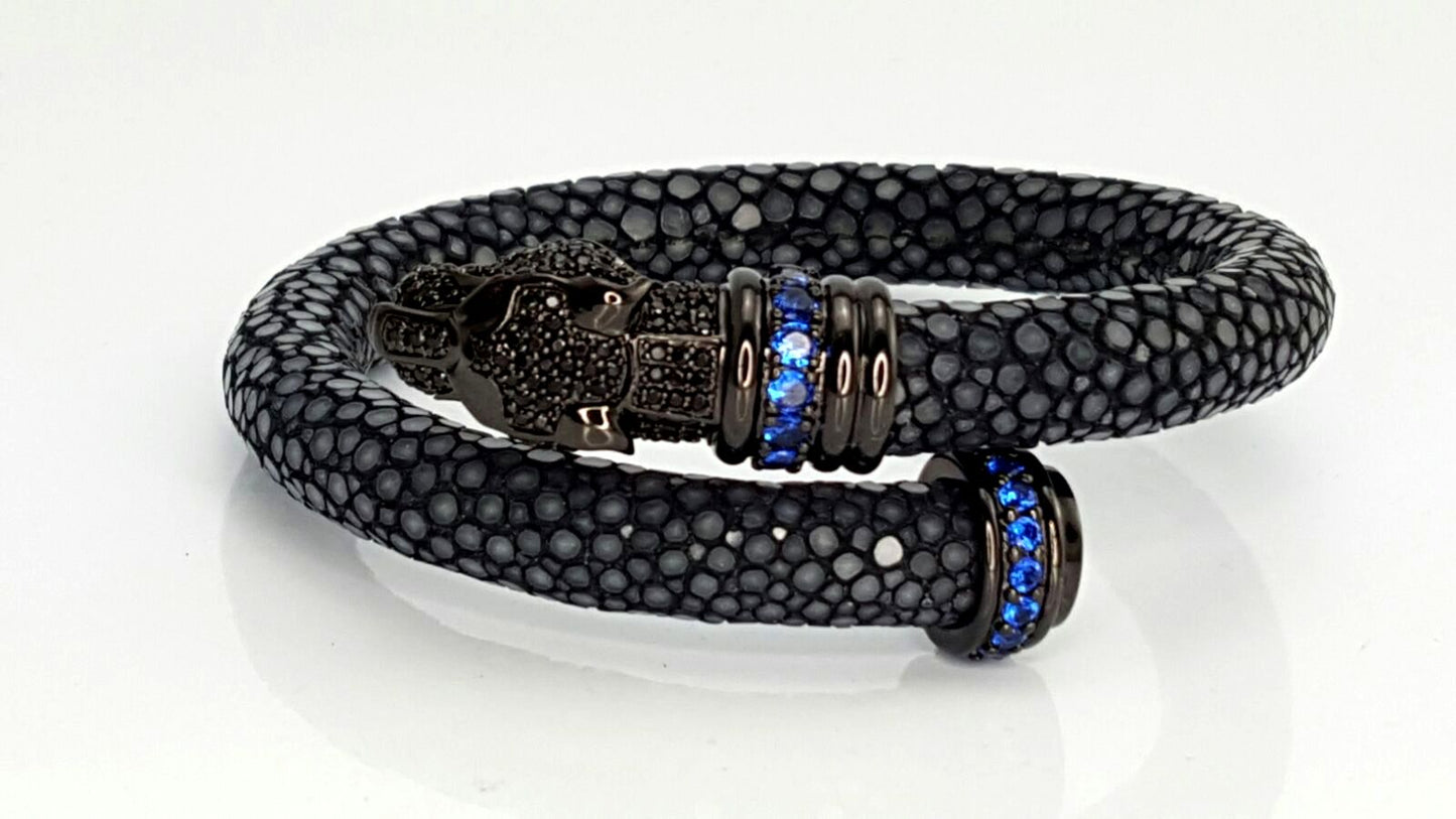 Panther Stingray Bangle