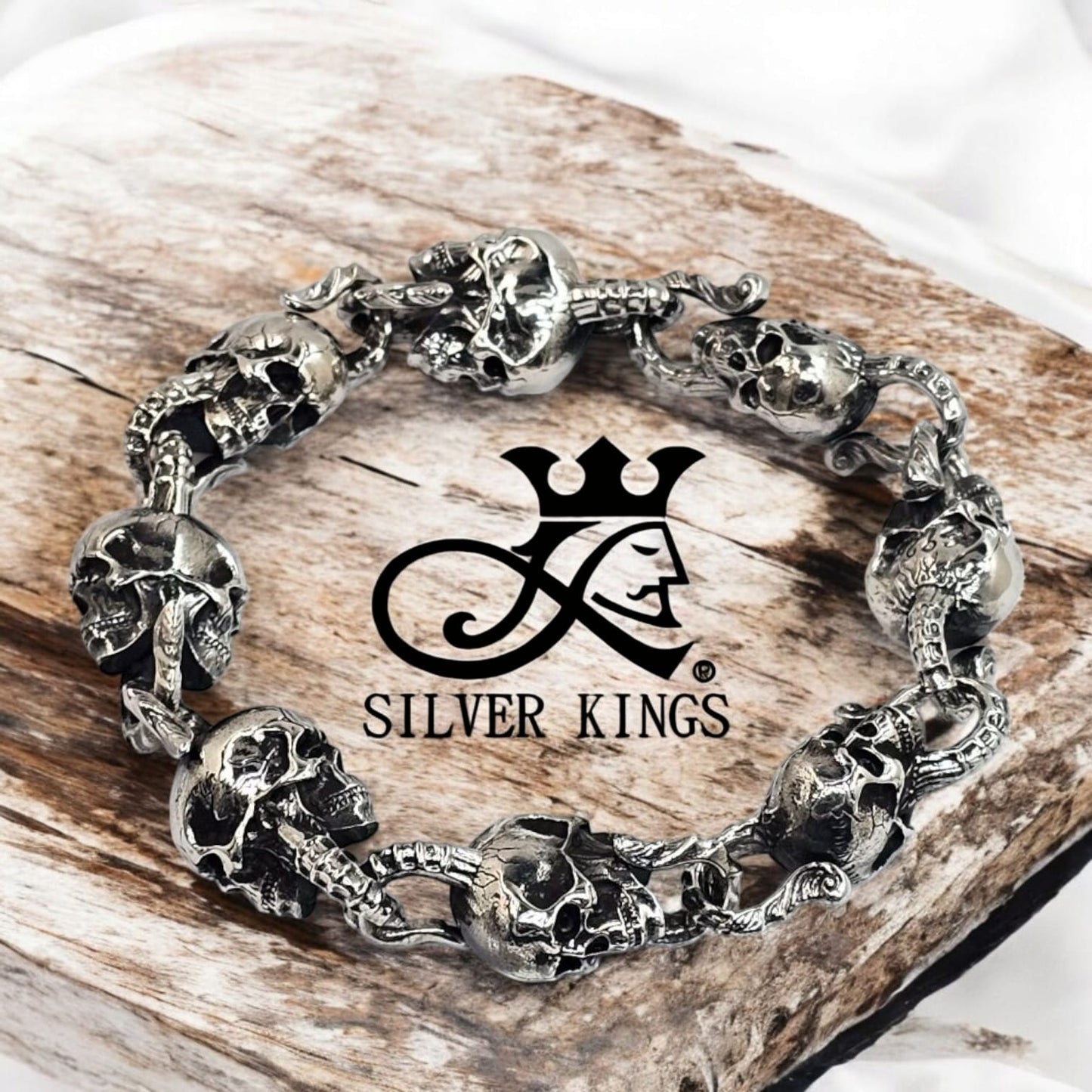 Skull bracelet