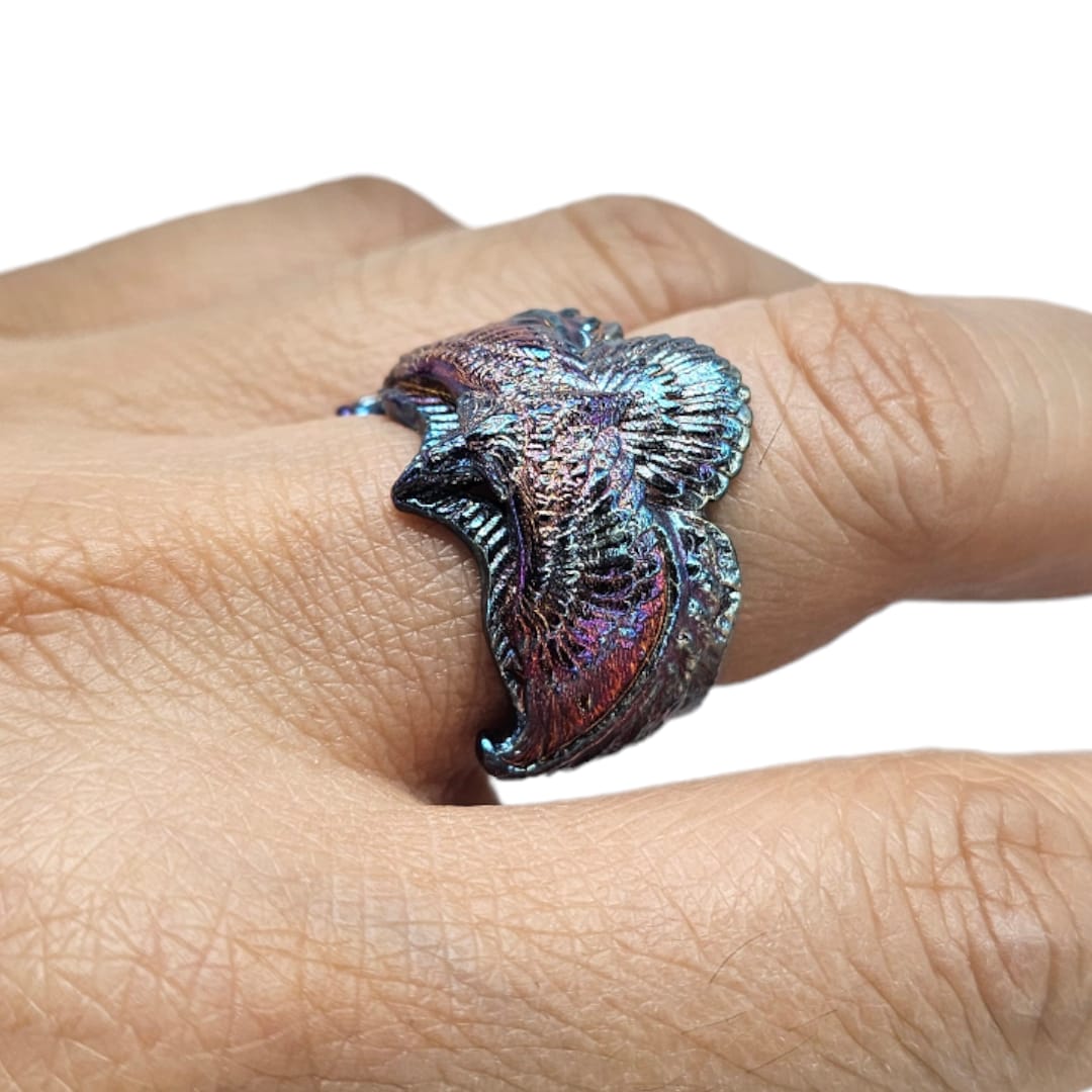 RAINBOW CROW RING