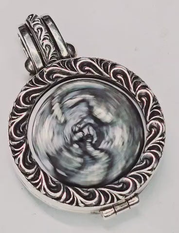 Moonlight Cat Pendant Infinity