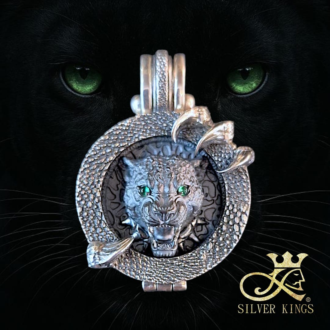 Black Panther Pendant Infinity