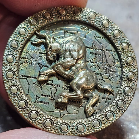 Taurus 金牛座pendant with chain (Star signs)
