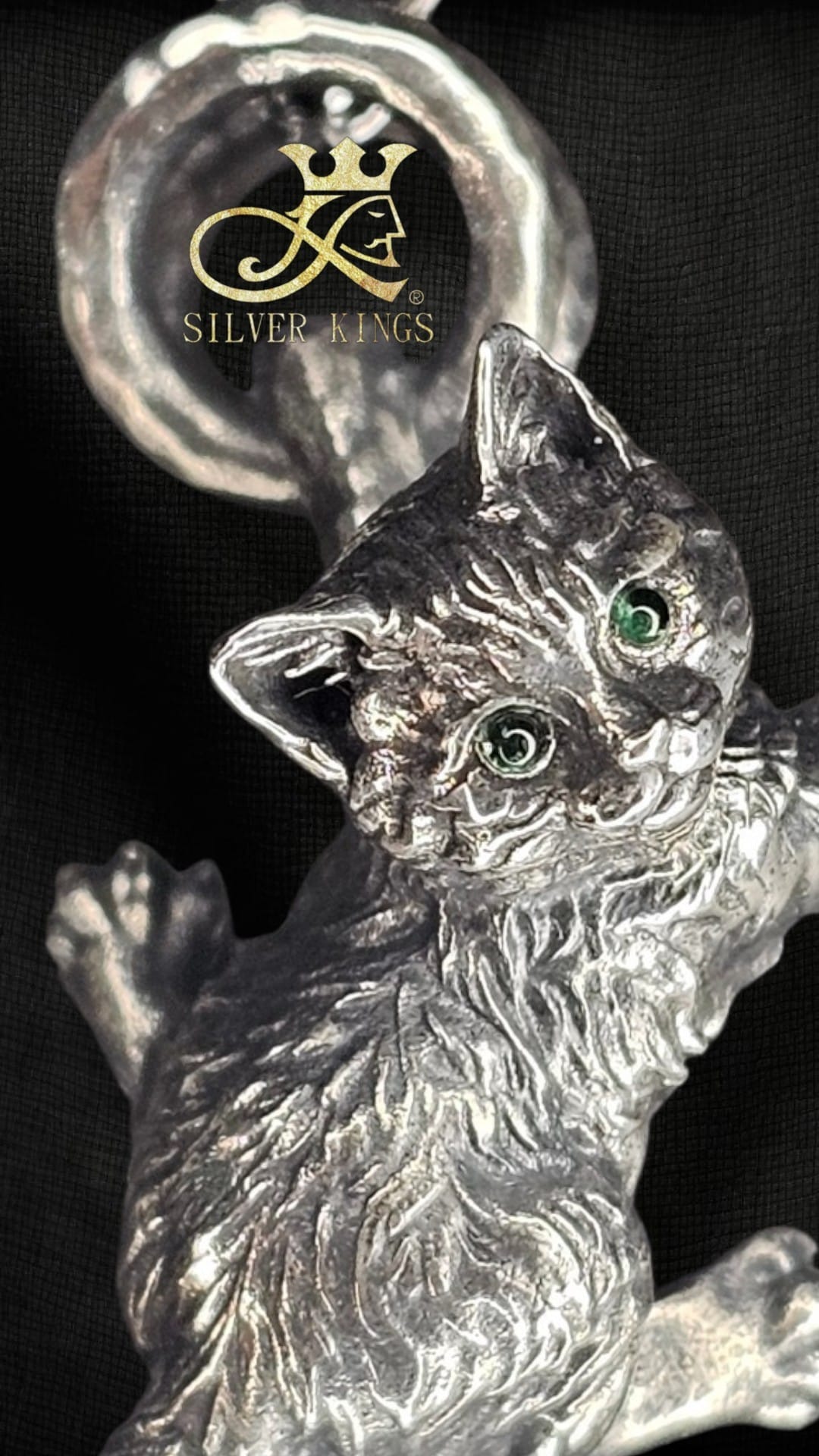 Playful Paw Pendant w chain