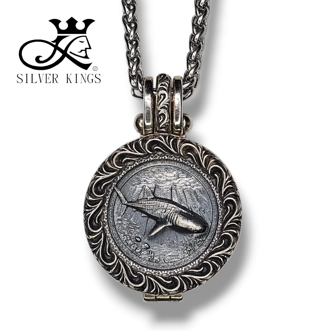 Whale Shark Pendant Infinity [鯨鯊] with chain)