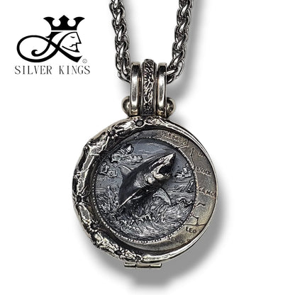 Shark Pendant Infinity [大白鯊] with chain)