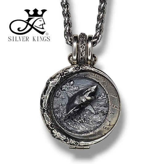 Shark Pendant Infinity [大白鯊] with chain)