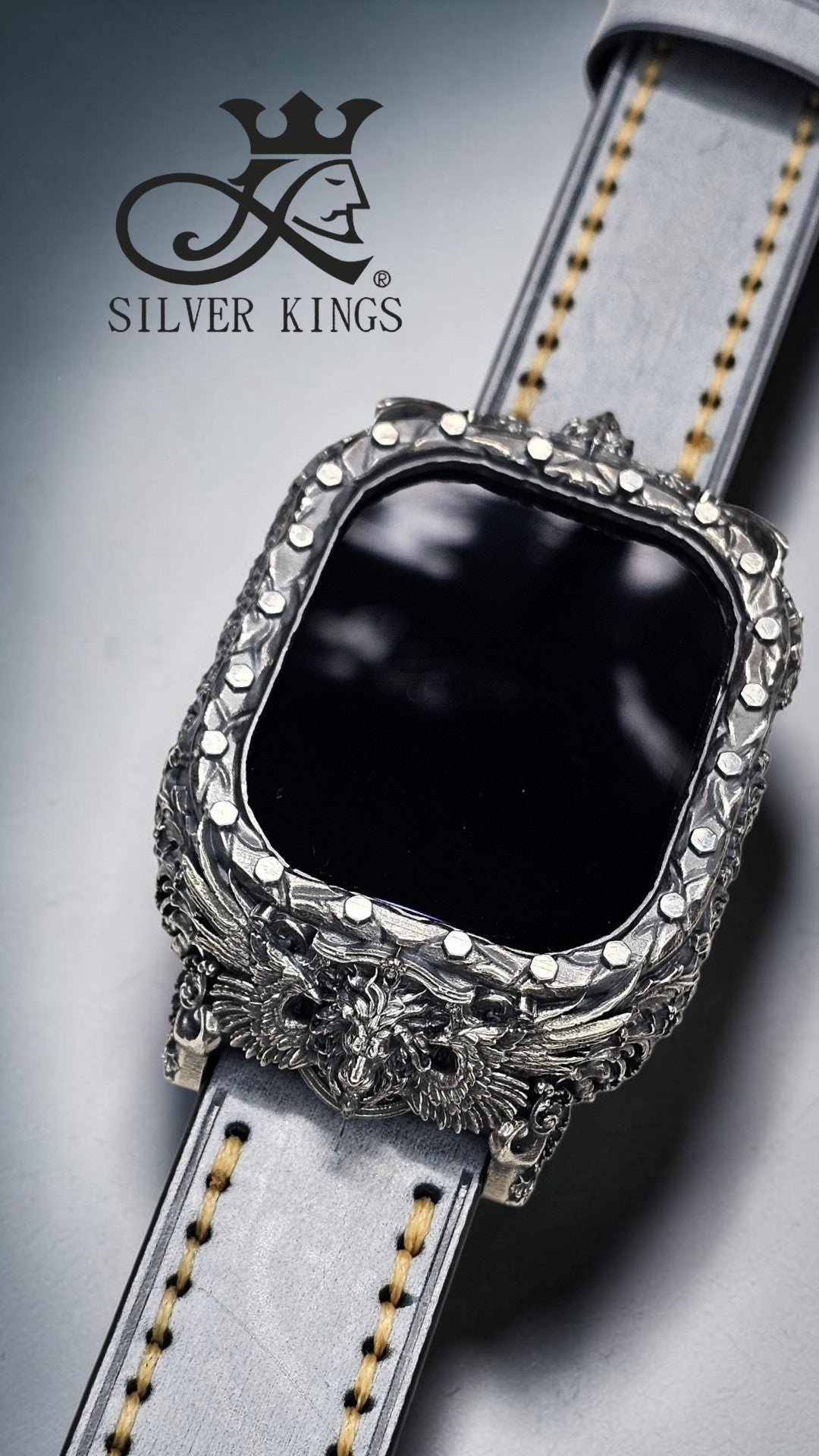Apple watch Ultra case with leather strap)