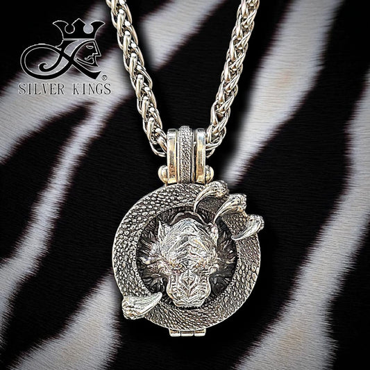 Tiger Pendant with chain